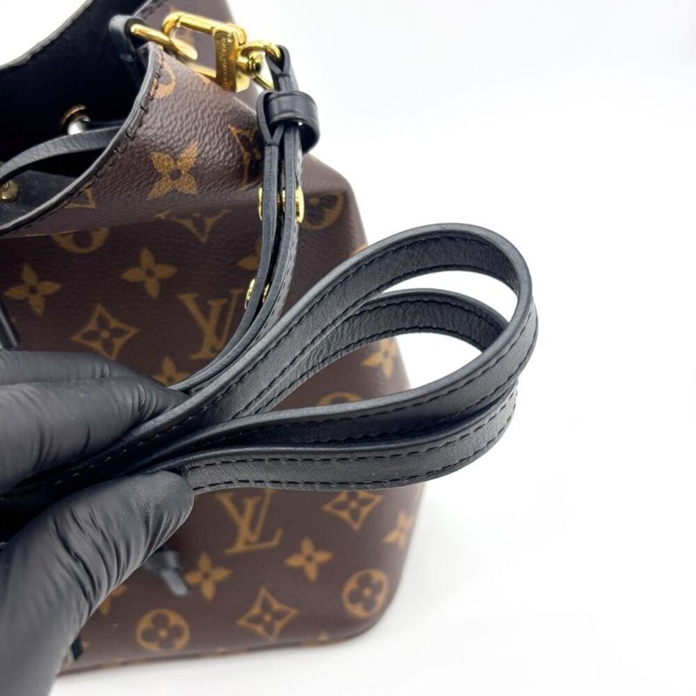Louis Vuitton Neo Noé MM Monogram Noir - Picture 7 of 10